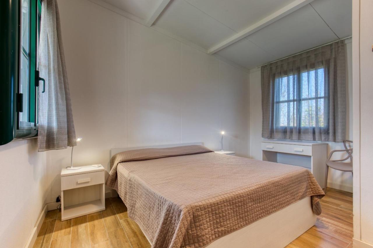 Grotta Del Saraceno Aparthotel Vasto Bagian luar foto