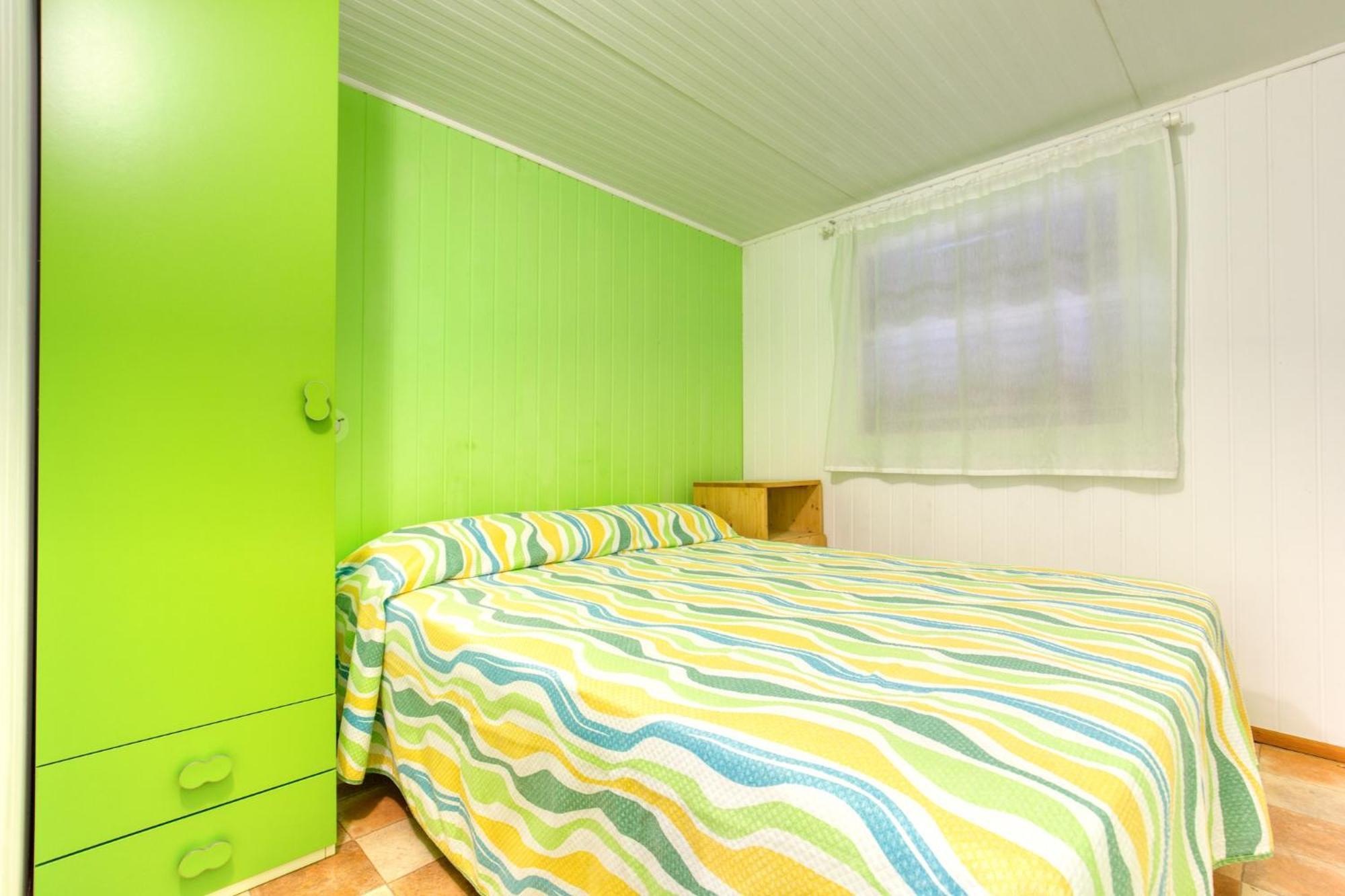 Grotta Del Saraceno Aparthotel Vasto Bagian luar foto