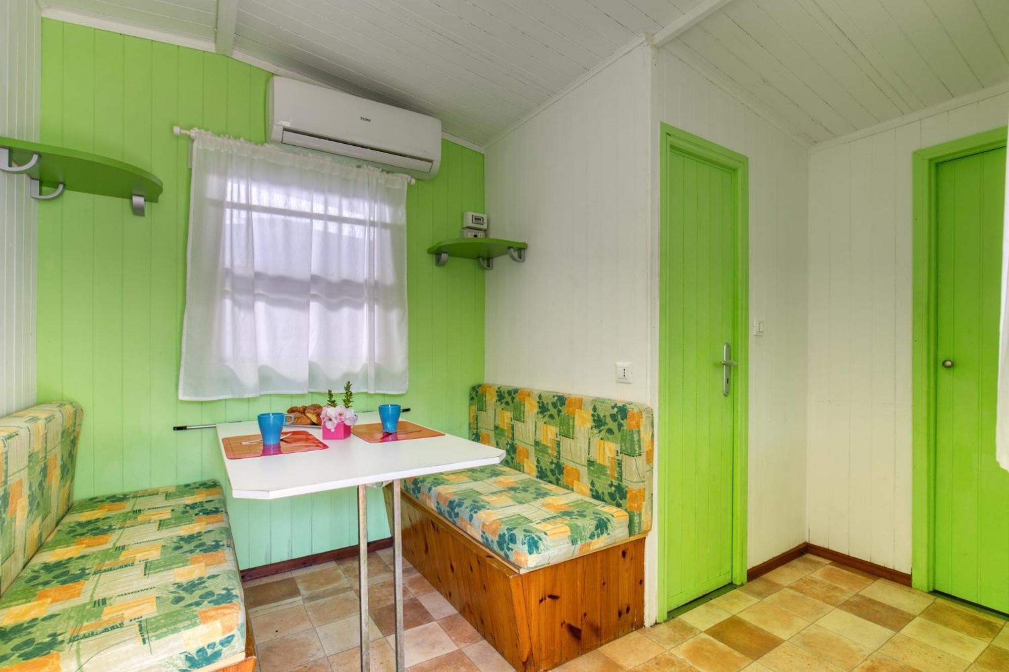 Grotta Del Saraceno Aparthotel Vasto Bagian luar foto
